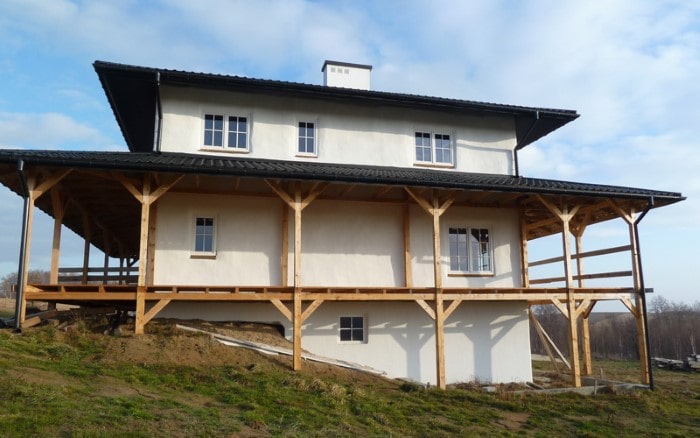 Dom ze Słomy w Górach, Pstrągowa Kwadratura projekty domów jednorodzinnych